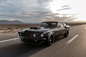 classic recreations 1969 1970 Ford Mustang Boss 429 highway driving